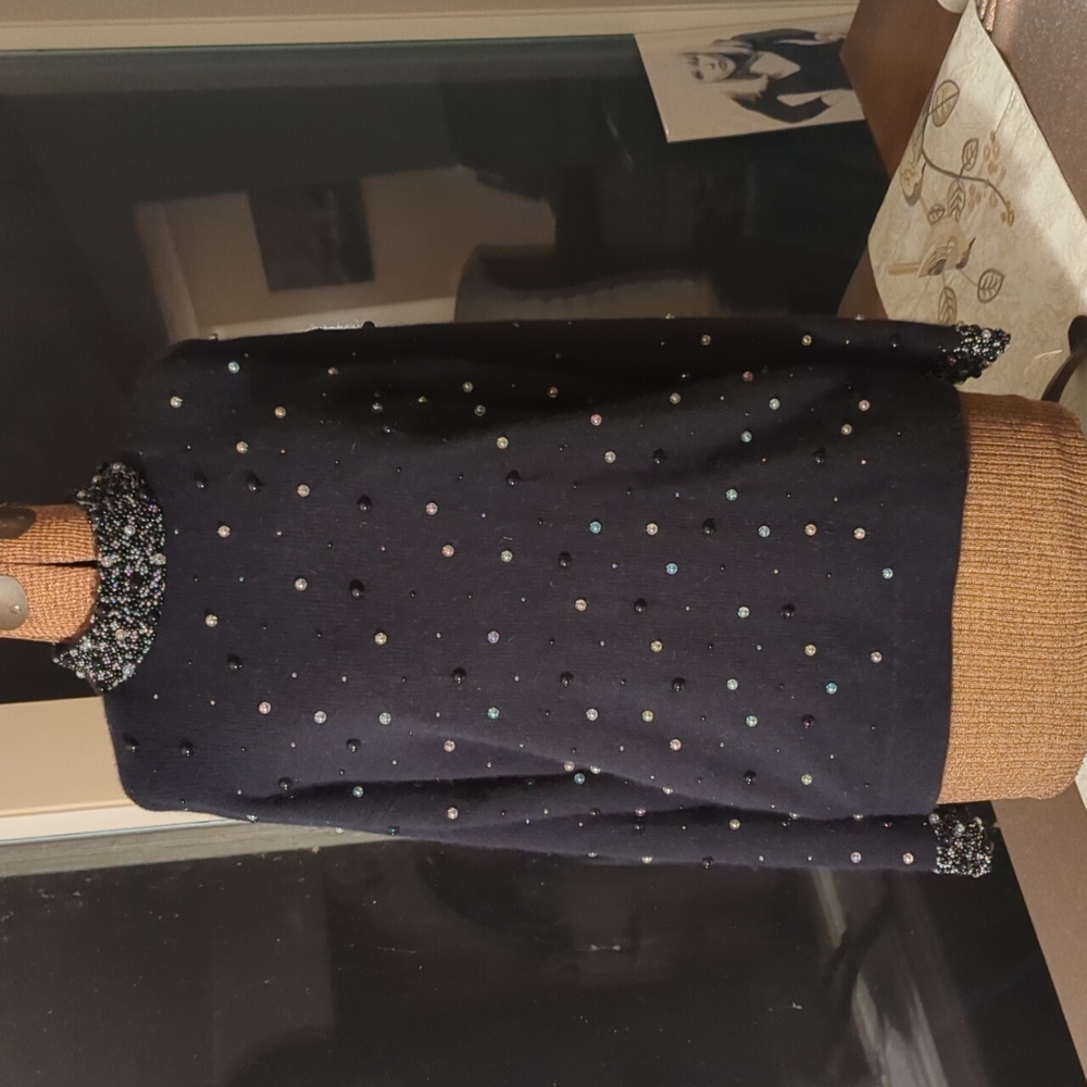 Vintage C.Webb Co. Beaded wool and angora sweater. Women's Size M